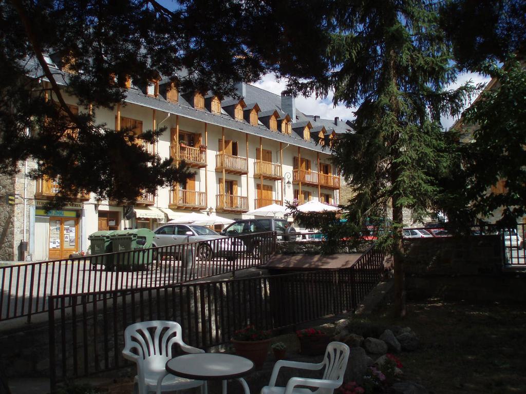 Apartamento Plaza Ballo Bohí Екстериор снимка
